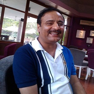 dr. dinesh deva